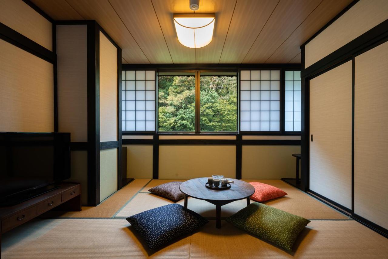 Onsen Guest House Tsutaya Hakone Exterior foto